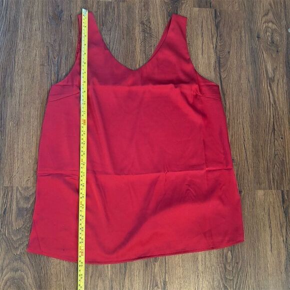 Zenana Women's Standard Small Red V-Neck Sleeveless Tank Top - Picture 7 of 8
